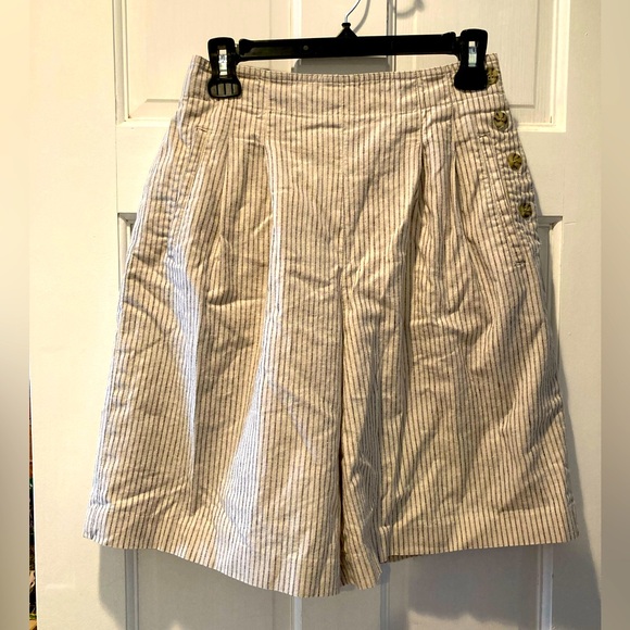 Comfortable, breezy, sophisticated vintage shorts - Picture 1 of 5
